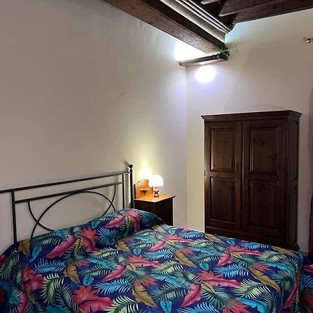 Lovely Apartments Barra Di Ferro Centro Storico クーネオ エクステリア 写真